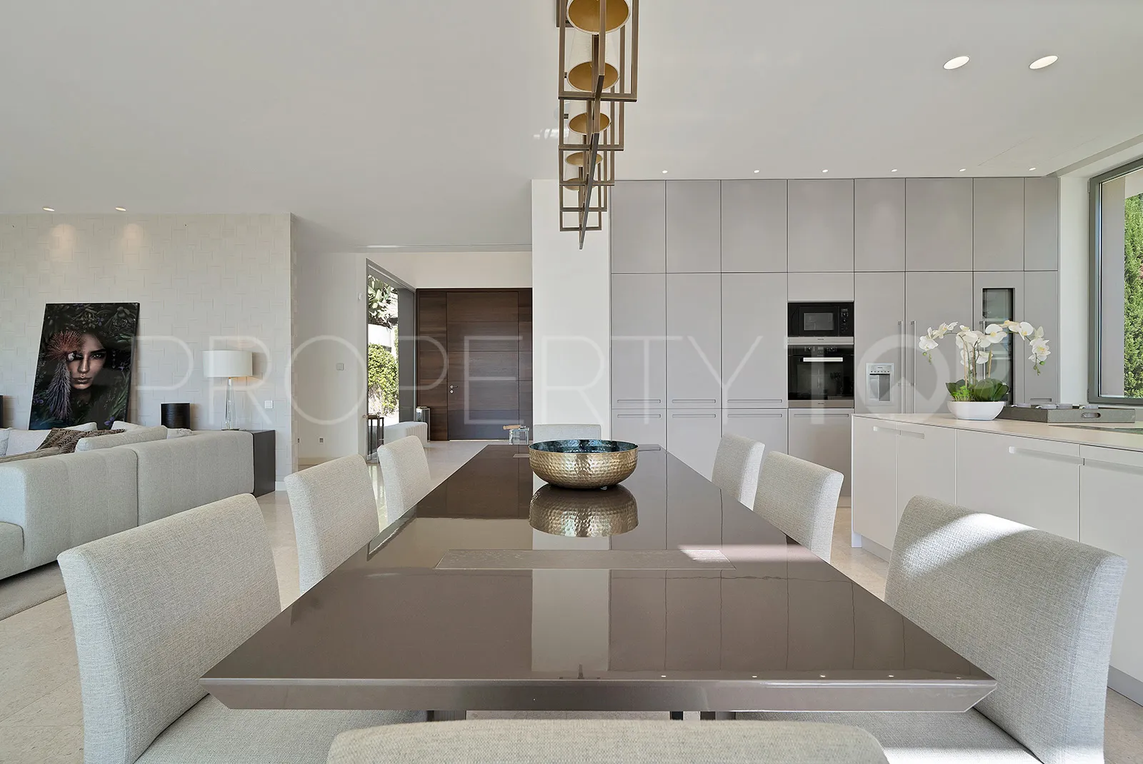 Benahavis villa for sale