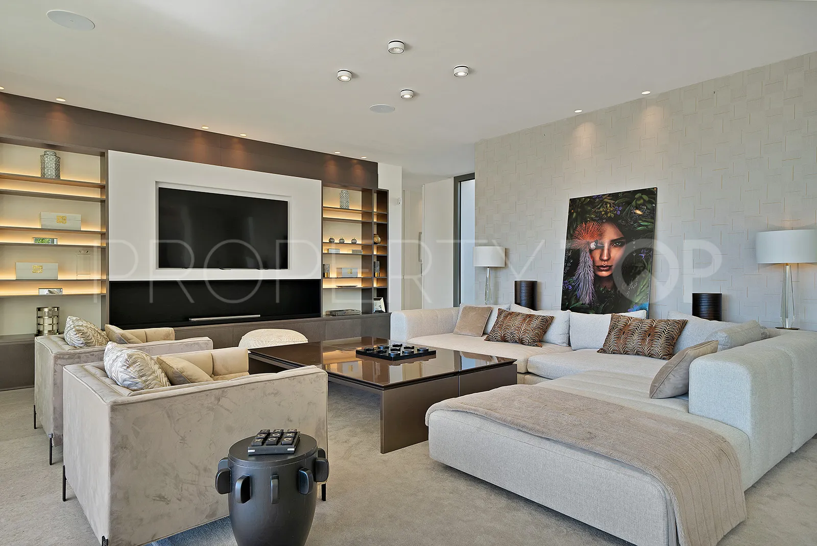 Benahavis villa for sale
