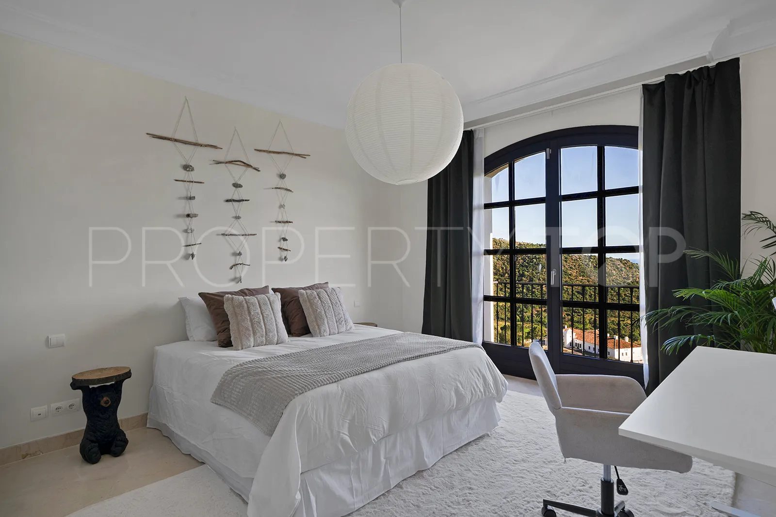 For sale Benahavis villa