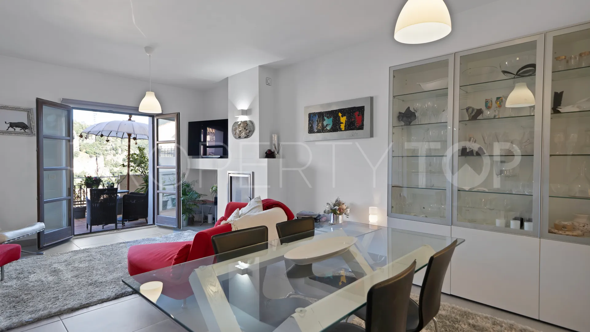 Benahavis 4 bedrooms town house for sale