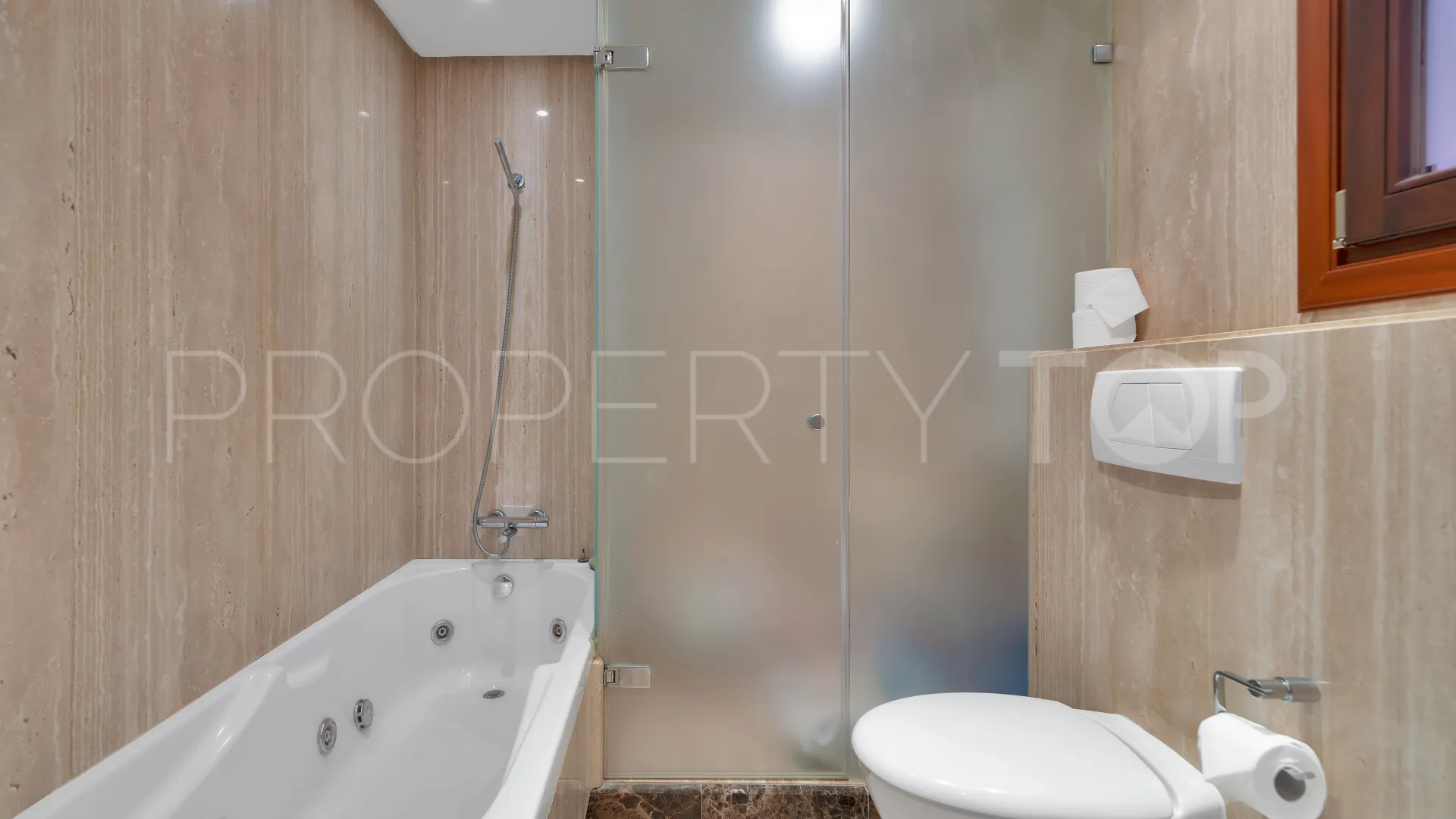 Apartment for sale in New Golden Mile