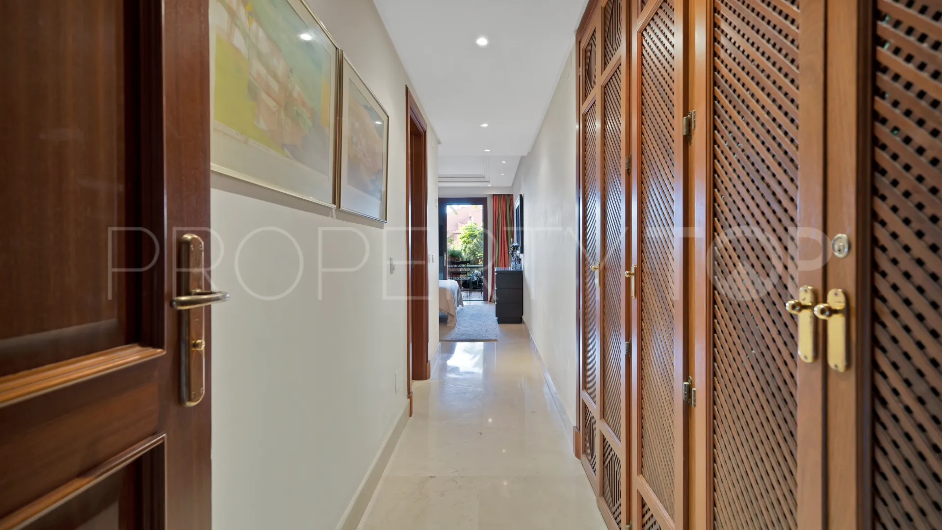 Apartment for sale in New Golden Mile