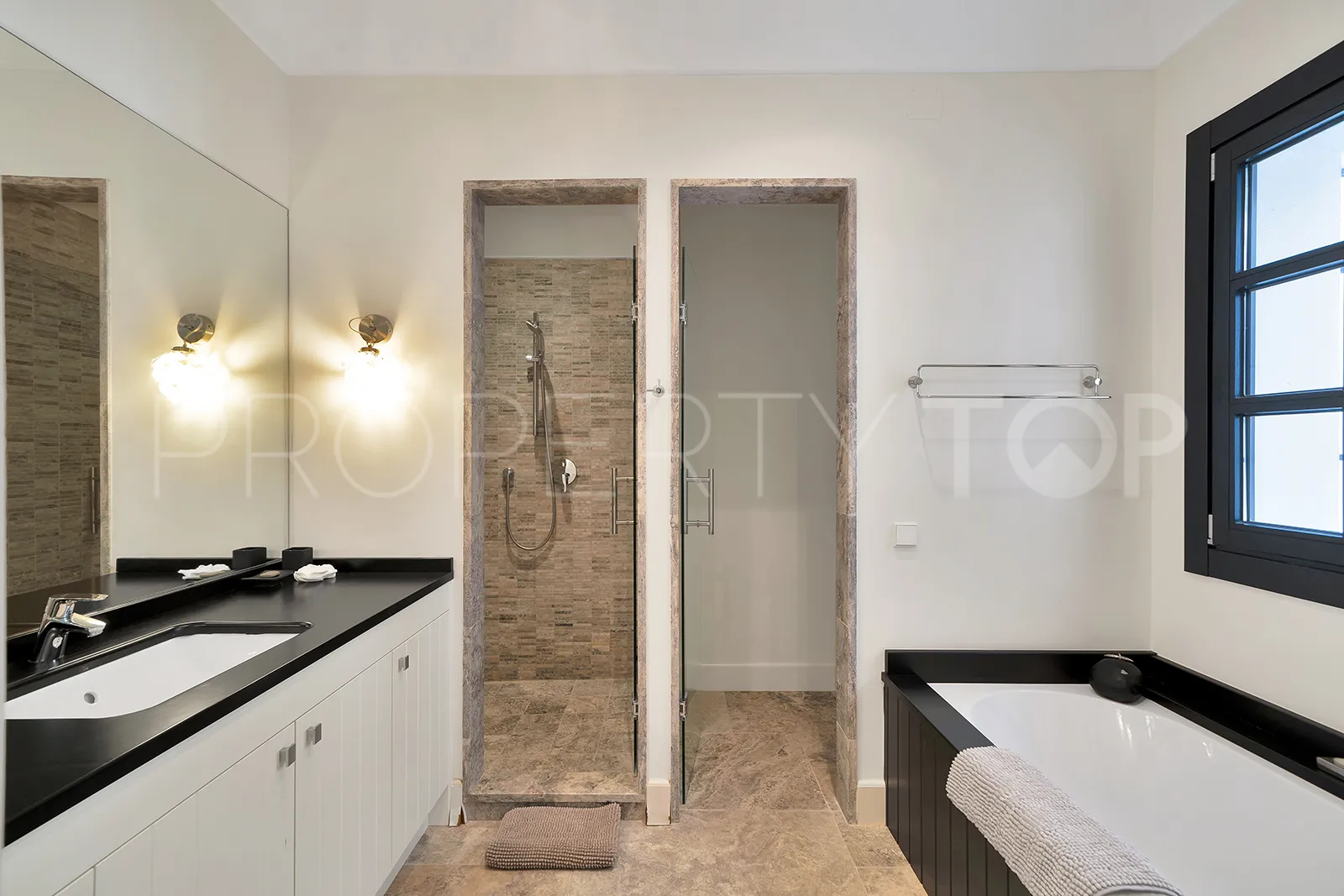 Benahavis villa for sale