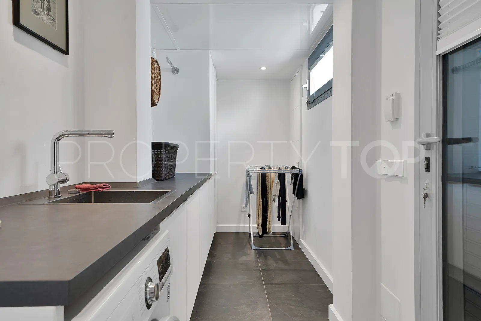 Las Lomas de Nueva Andalucia, villa en venta de 4 dormitorios