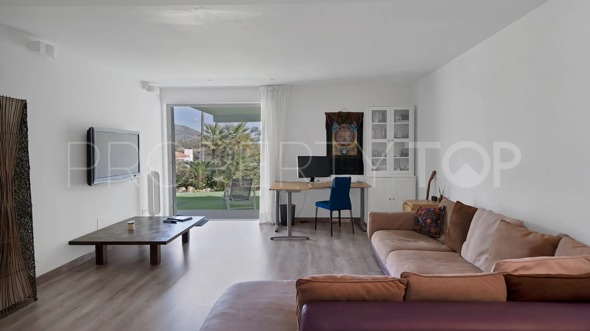 Las Lomas de Nueva Andalucia, villa en venta de 4 dormitorios