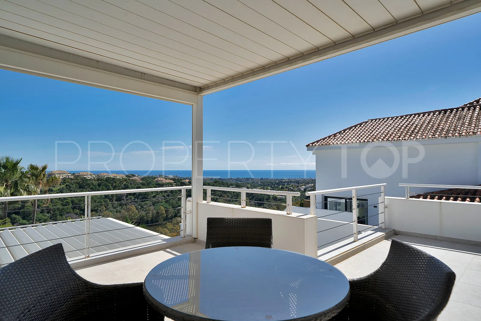 Las Lomas de Nueva Andalucia, villa en venta de 4 dormitorios