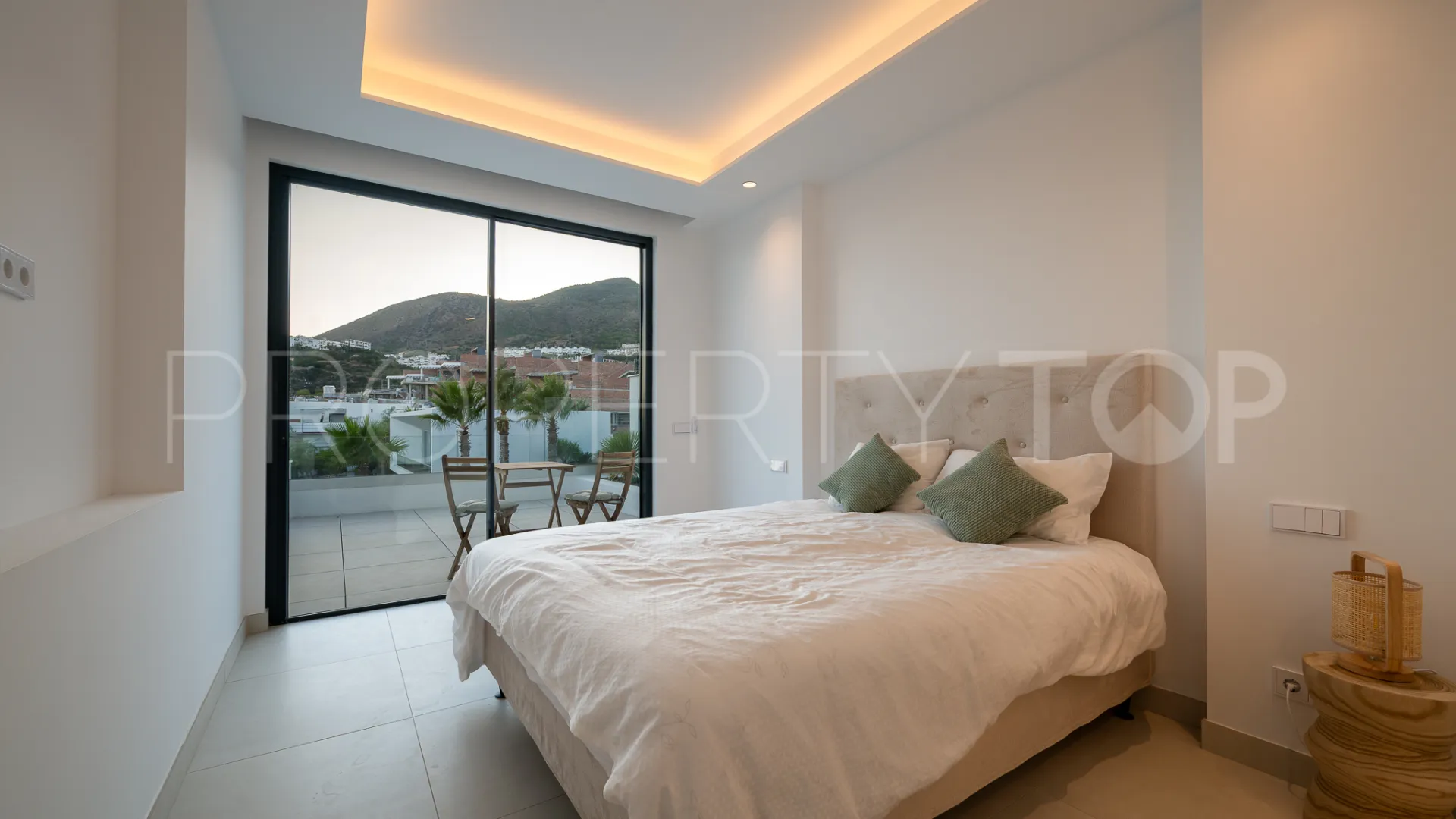Villa a la venta en Benalmadena
