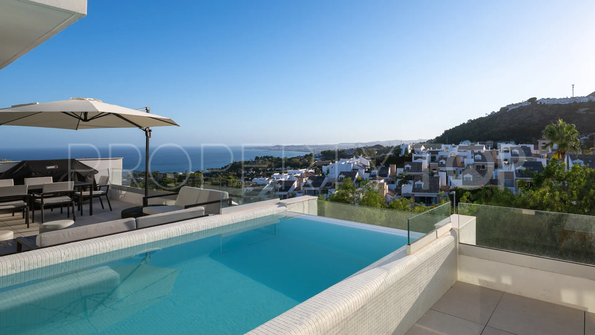 Villa a la venta en Benalmadena
