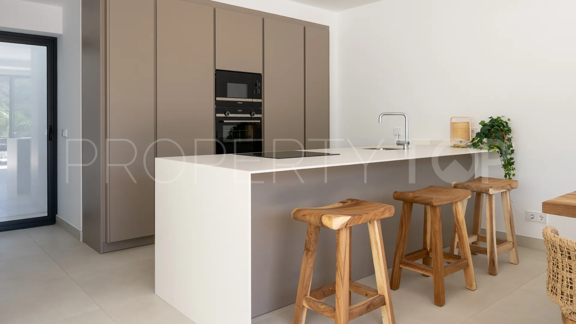 Villa a la venta en Benalmadena