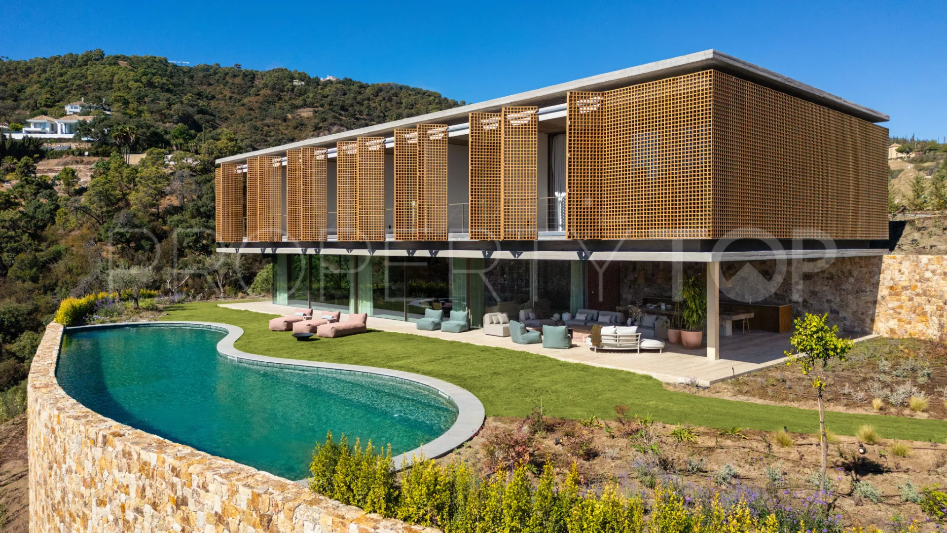 Villa for sale in El Madroñal