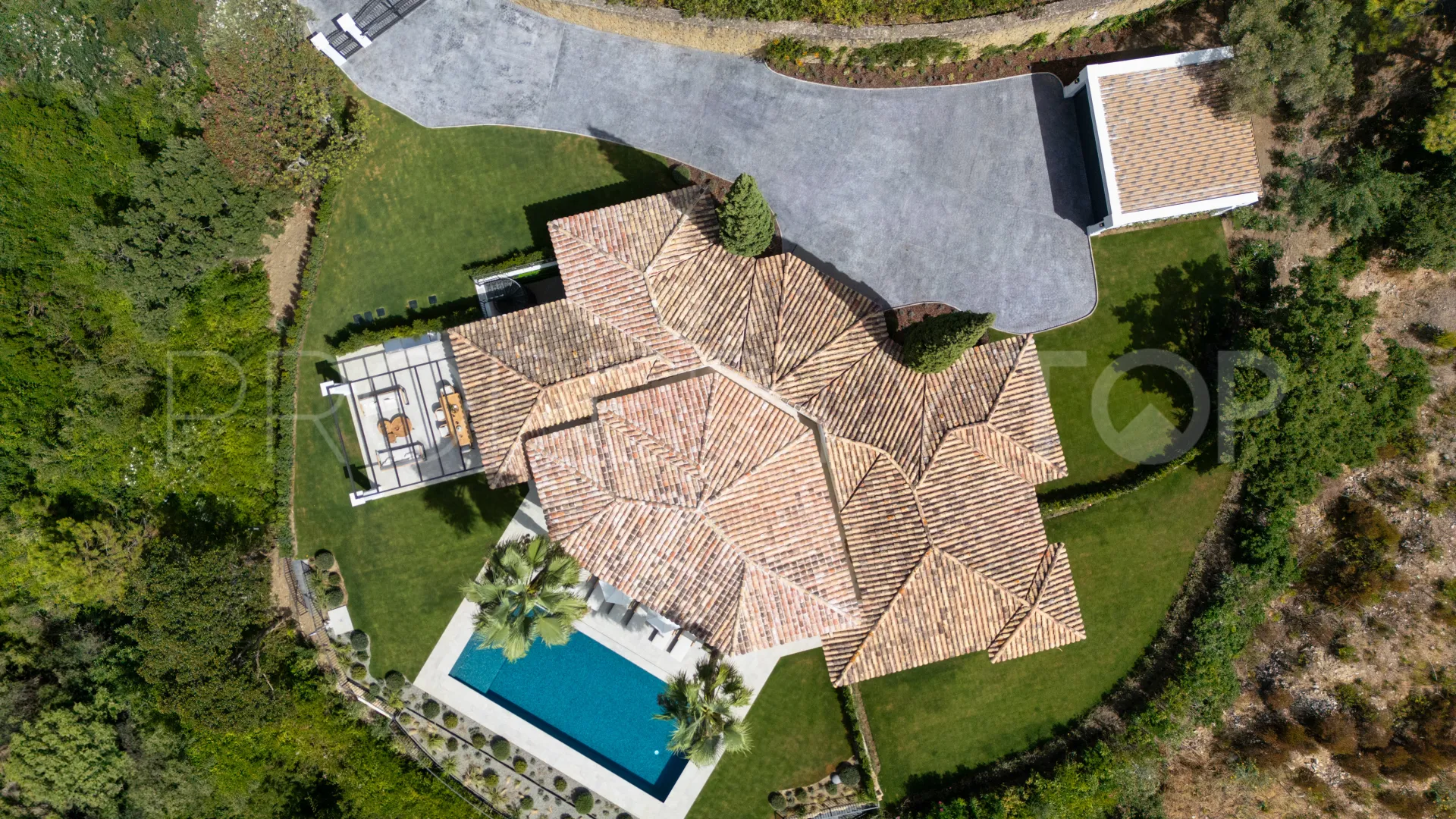 For sale villa with 5 bedrooms in La Zagaleta