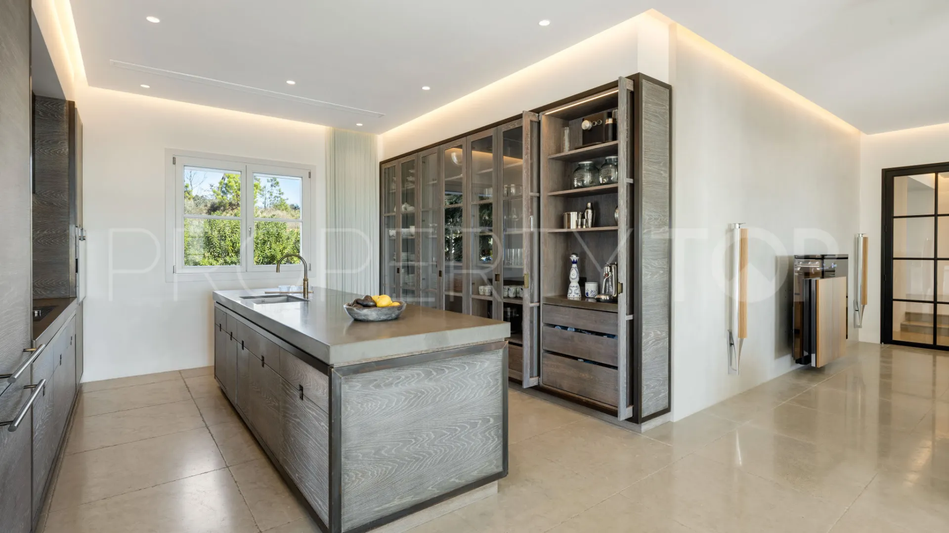 Se vende villa de 7 dormitorios en Marbella Club Golf Resort