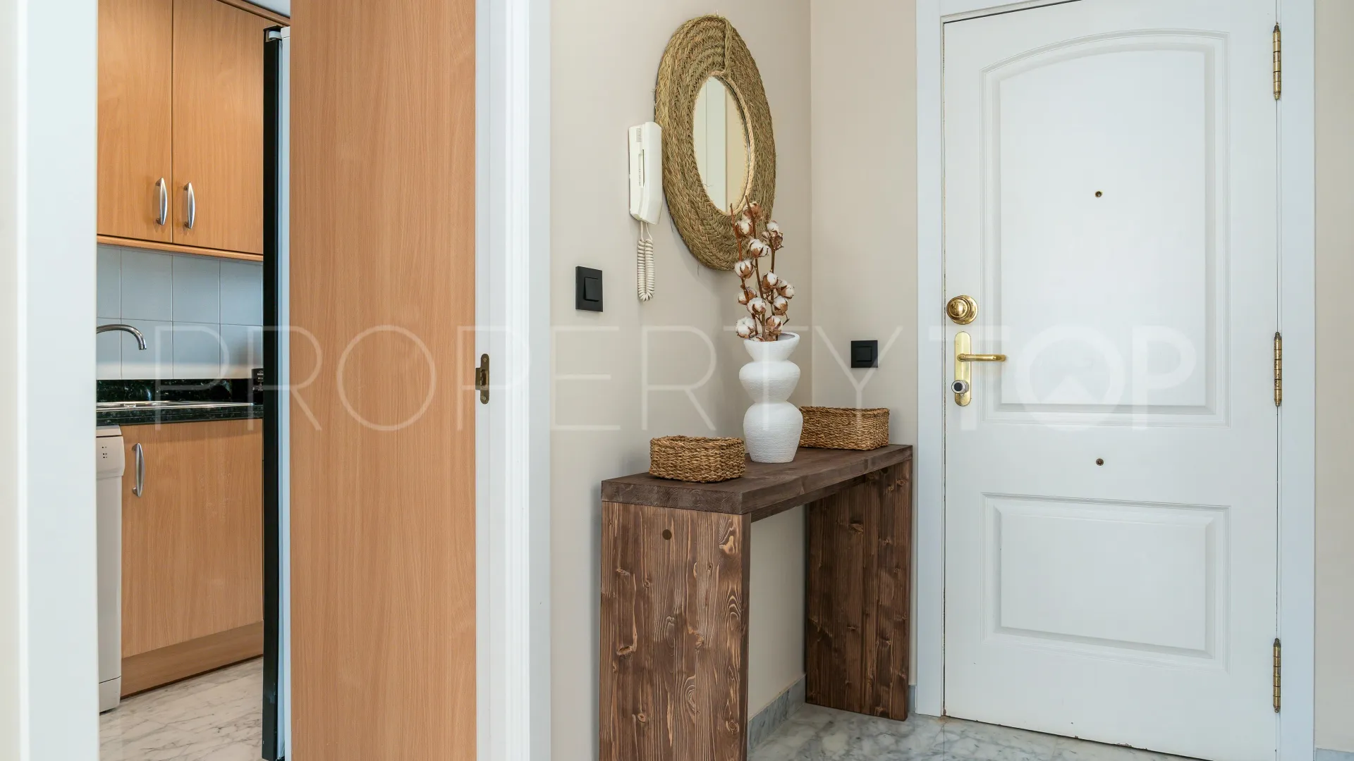 Se vende apartamento en Marbella - Puerto Banus de 4 dormitorios