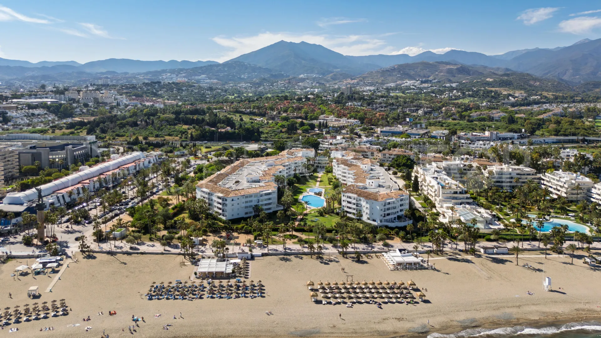 Se vende apartamento en Marbella - Puerto Banus de 4 dormitorios