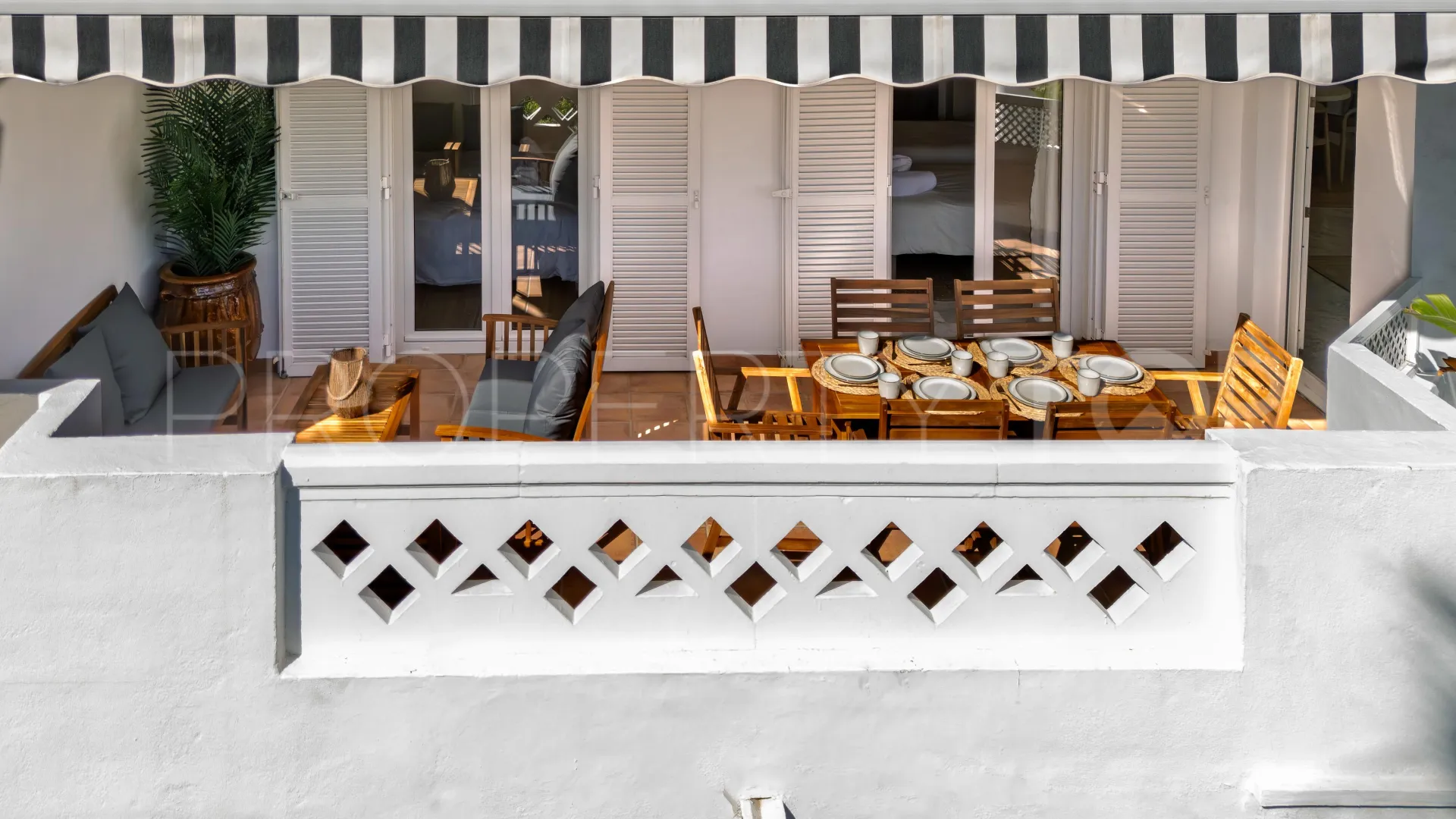 Se vende apartamento en Marbella - Puerto Banus de 4 dormitorios
