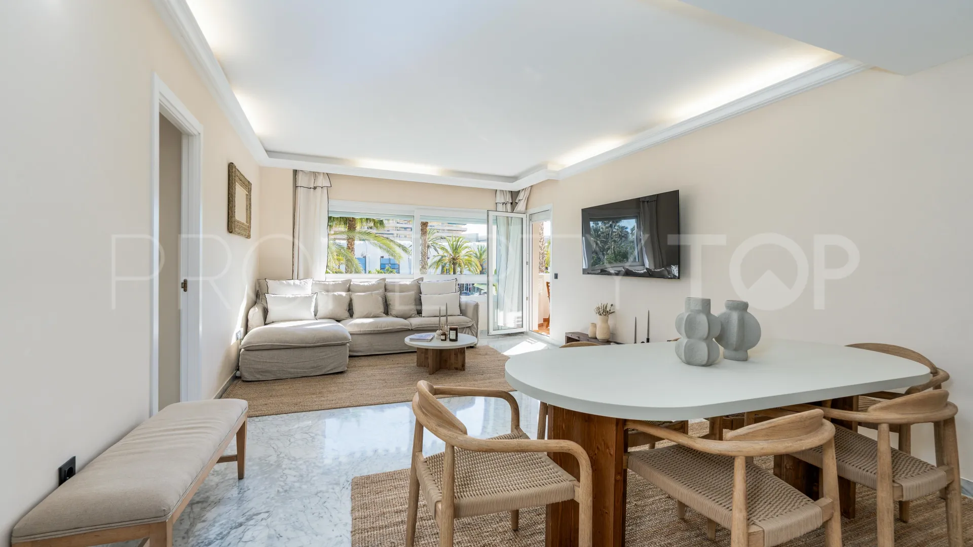 Se vende apartamento en Marbella - Puerto Banus de 4 dormitorios