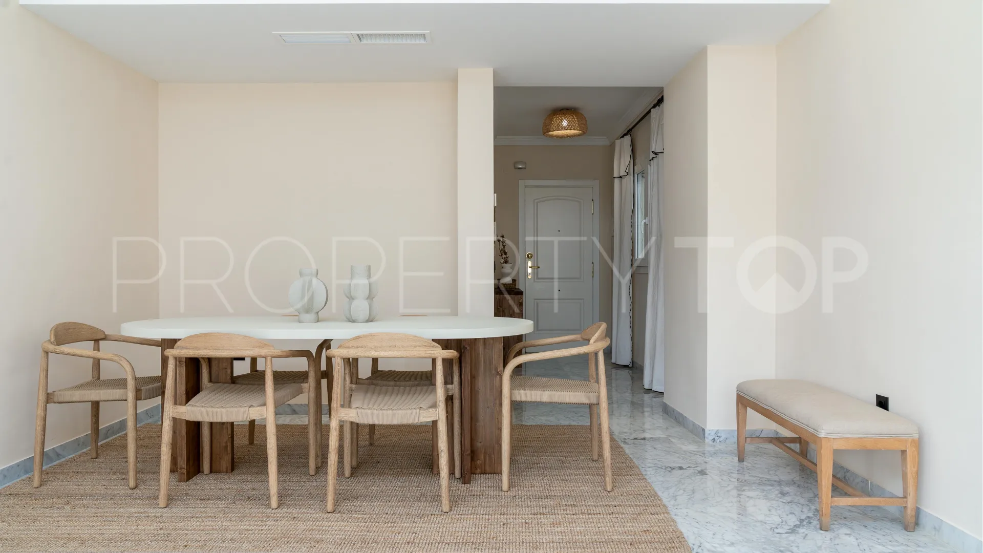 Se vende apartamento en Marbella - Puerto Banus de 4 dormitorios