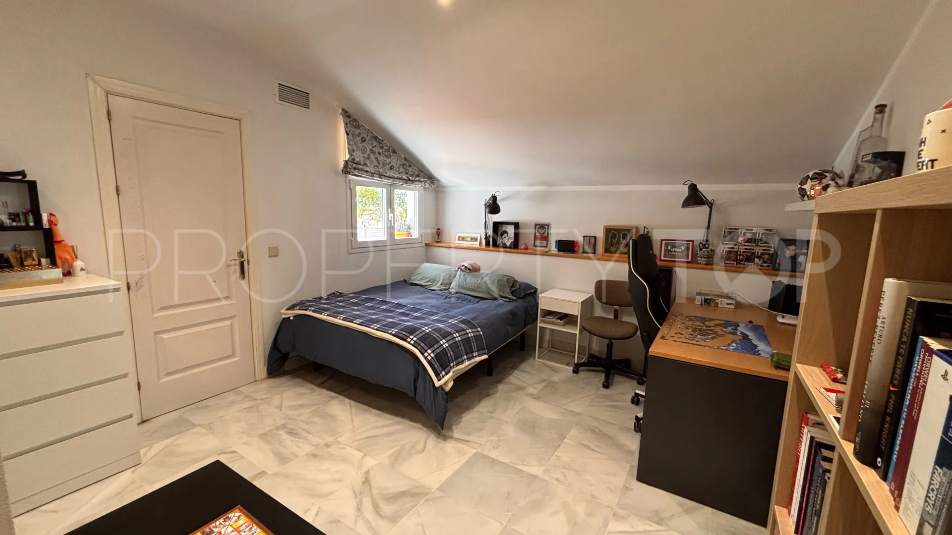 Marbella Golden Mile 4 bedrooms duplex for sale
