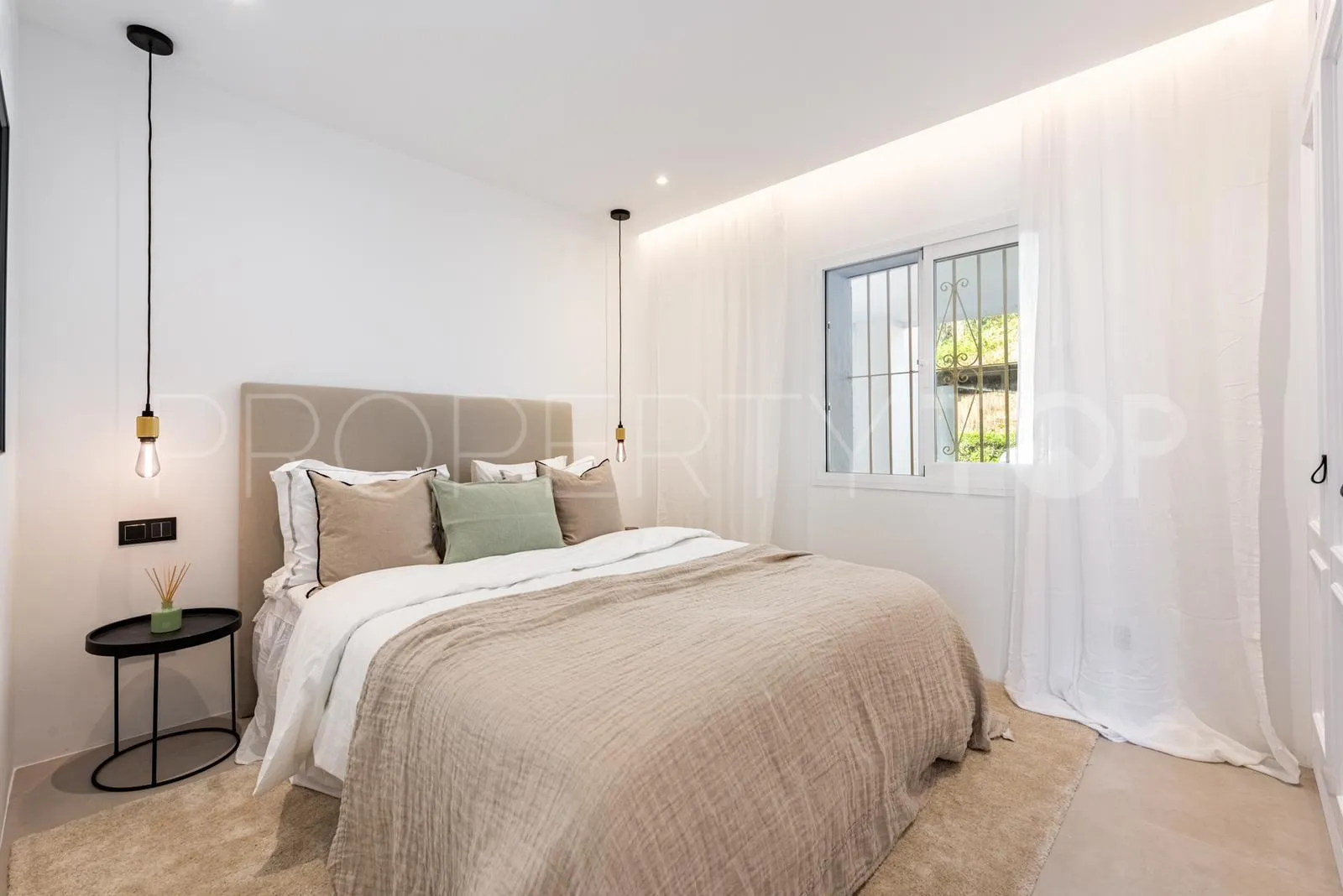 Apartamento a la venta de 3 dormitorios en La Quinta