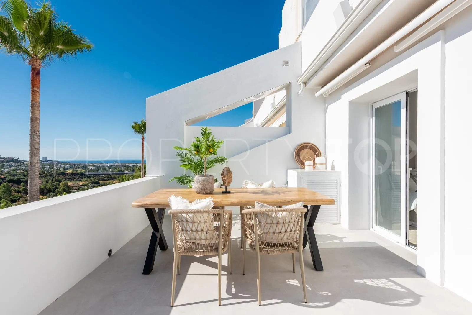 Apartamento a la venta de 3 dormitorios en La Quinta
