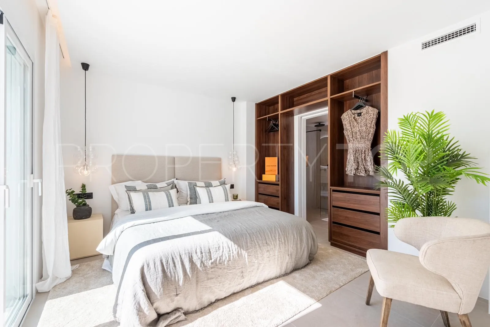 Apartamento a la venta de 3 dormitorios en La Quinta