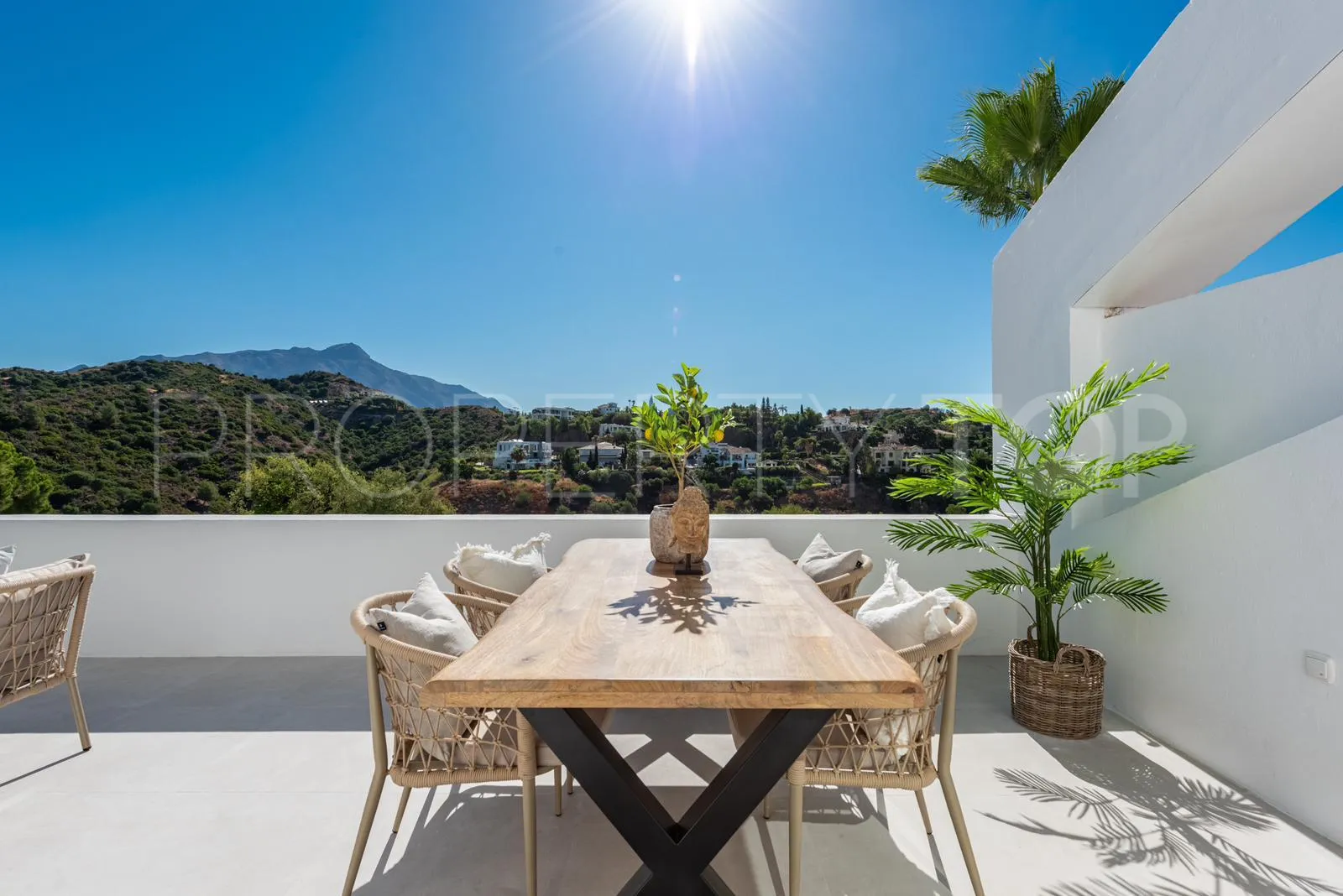 Apartamento a la venta de 3 dormitorios en La Quinta