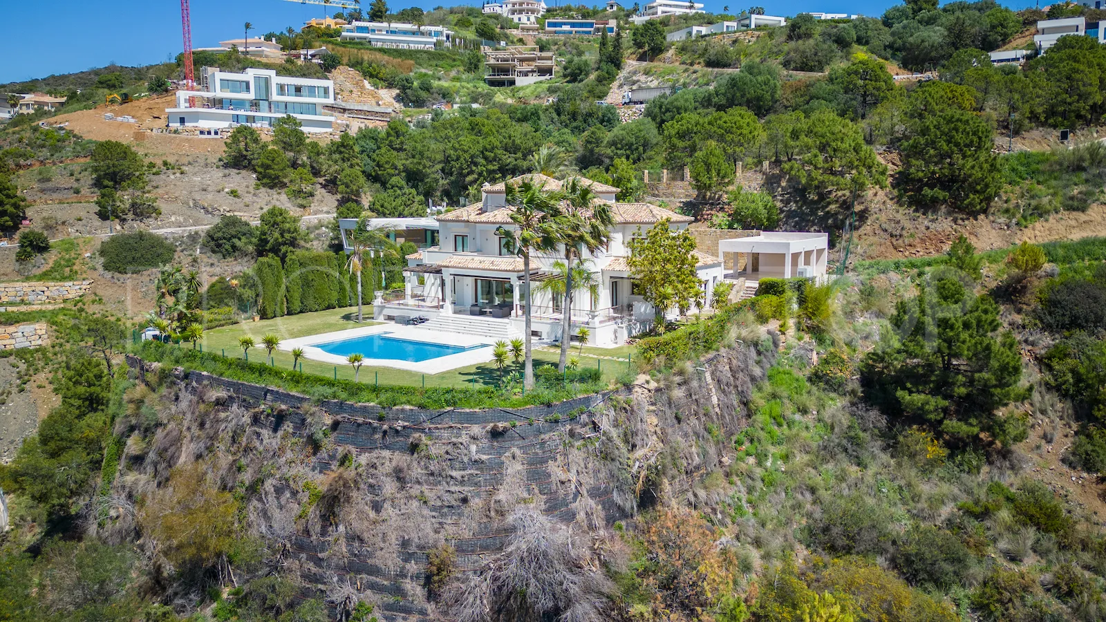Se vende villa de 6 dormitorios en Benahavis