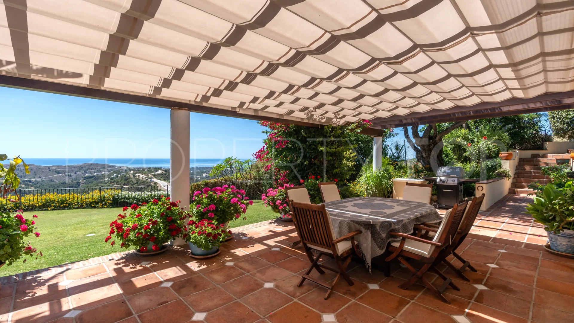Villa en venta en Benahavis