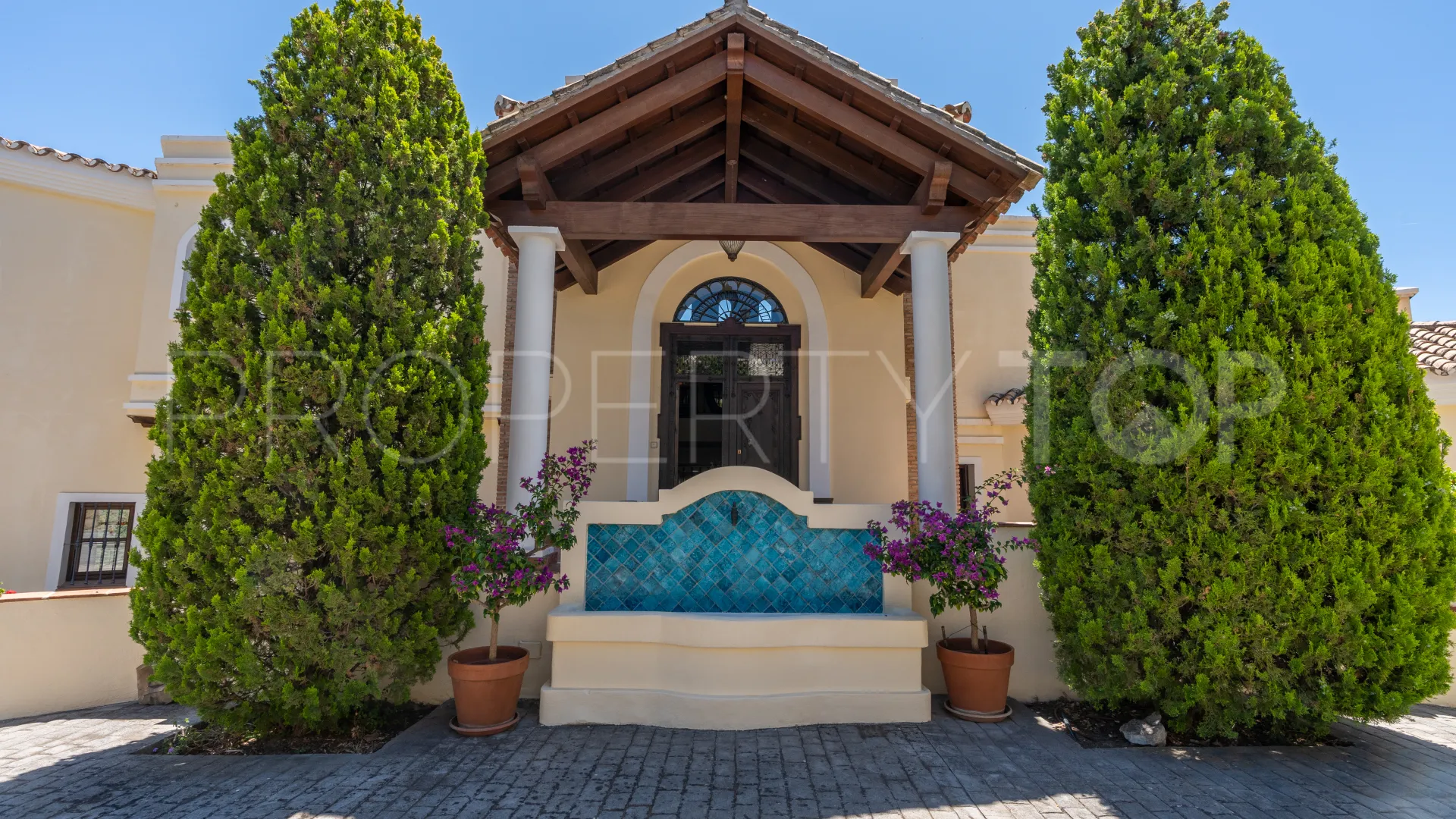 Villa en venta en Benahavis