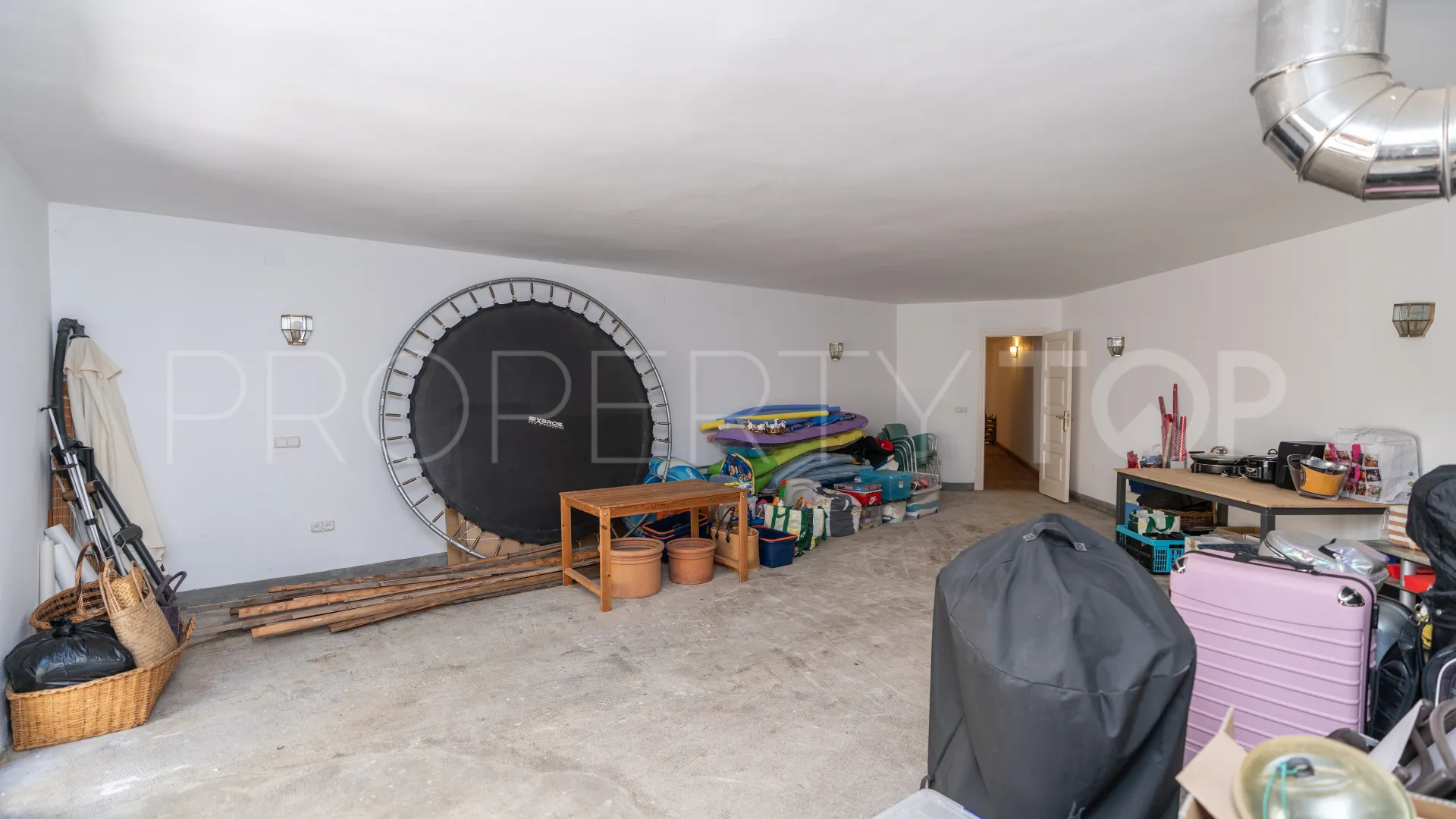 Villa en venta en Benahavis