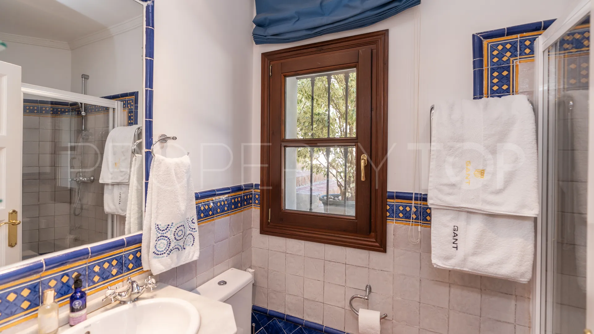 Villa en venta en Benahavis