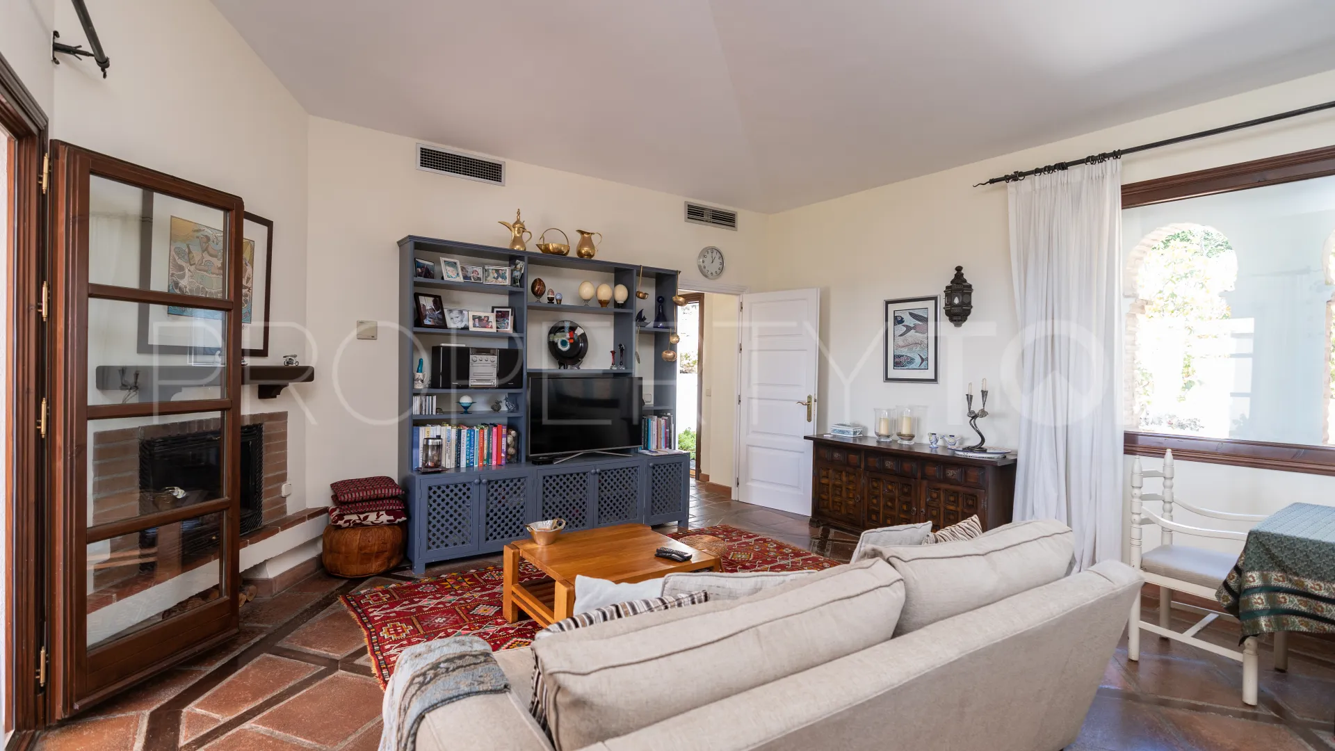 Villa en venta en Benahavis