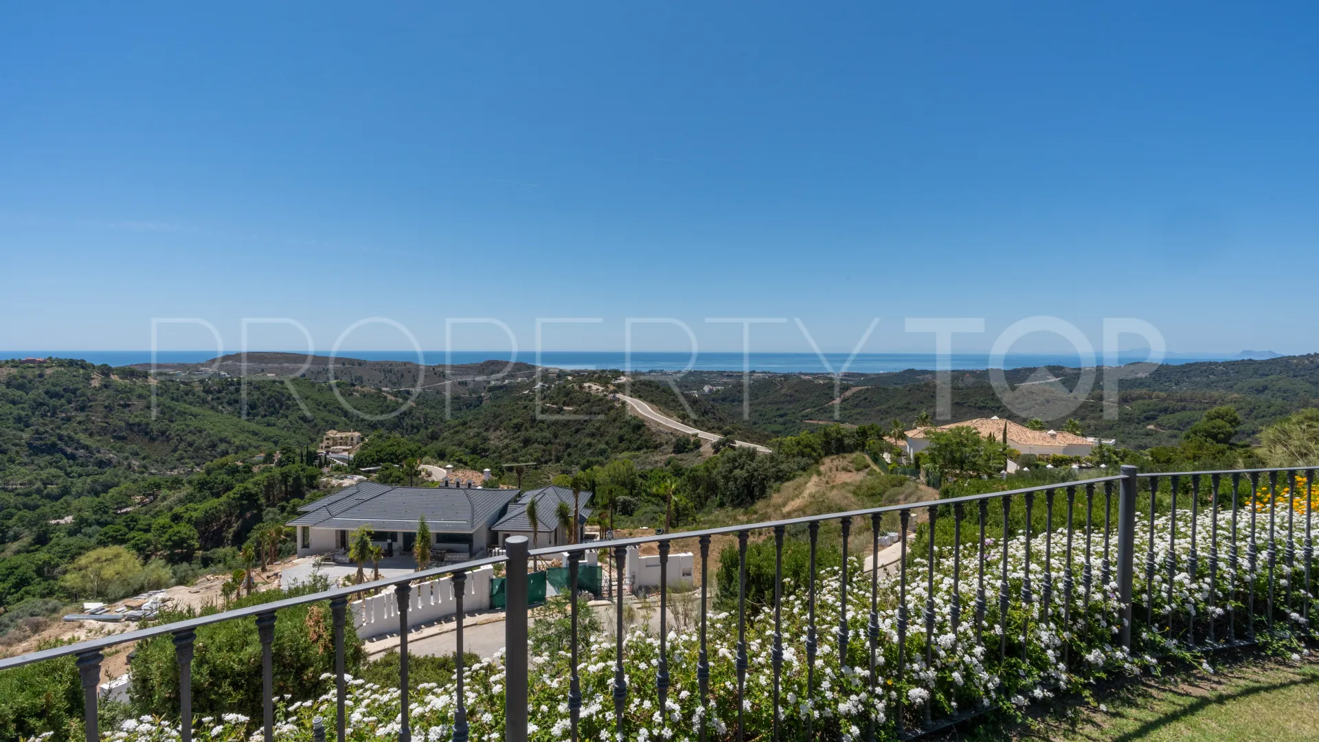 Villa en venta en Benahavis
