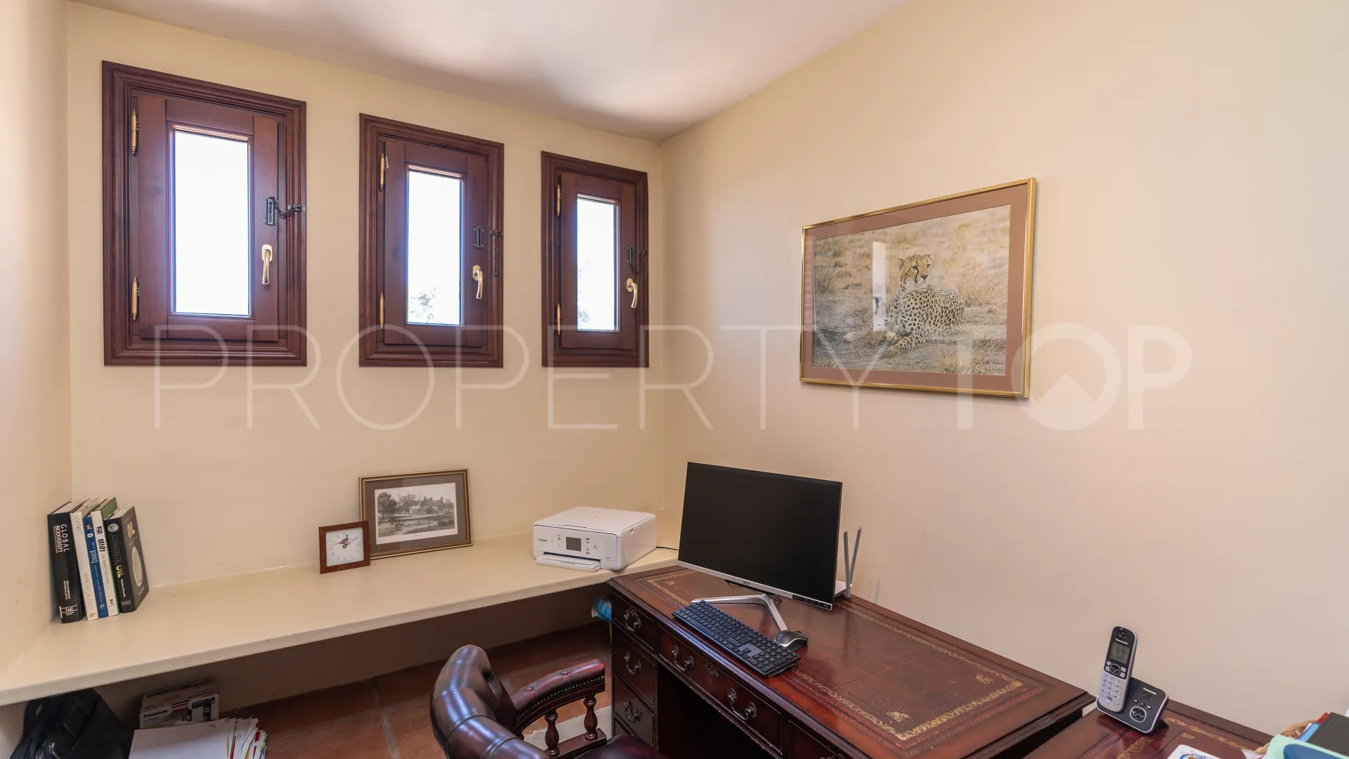 Villa en venta en Benahavis
