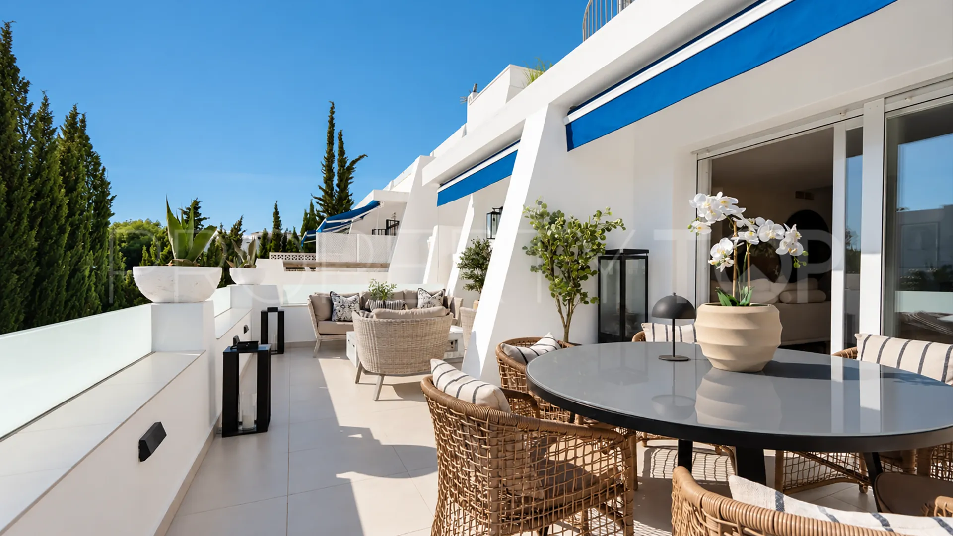 Nueva Andalucia, apartamento de 3 dormitorios en venta