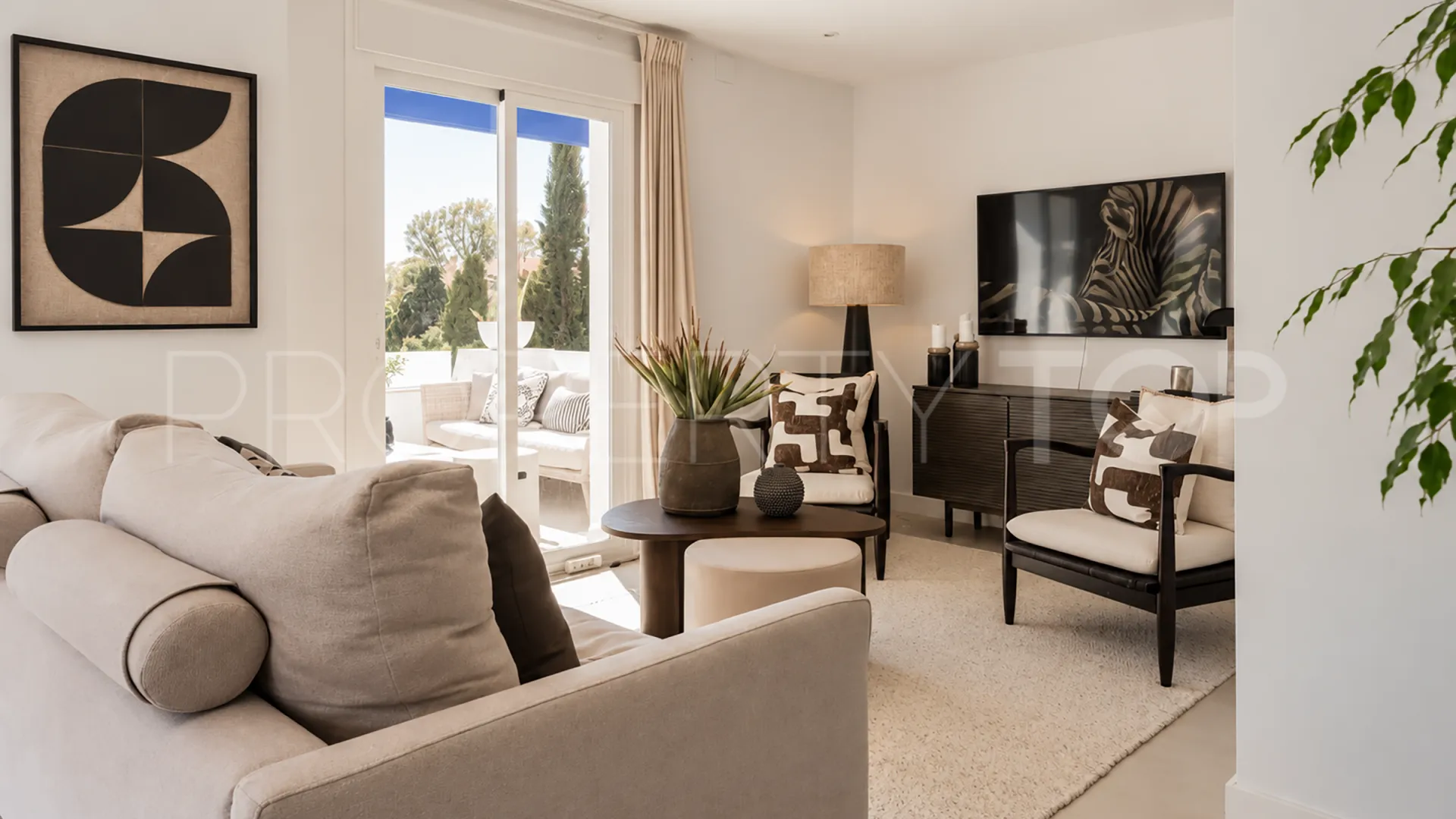 Nueva Andalucia, apartamento de 3 dormitorios en venta