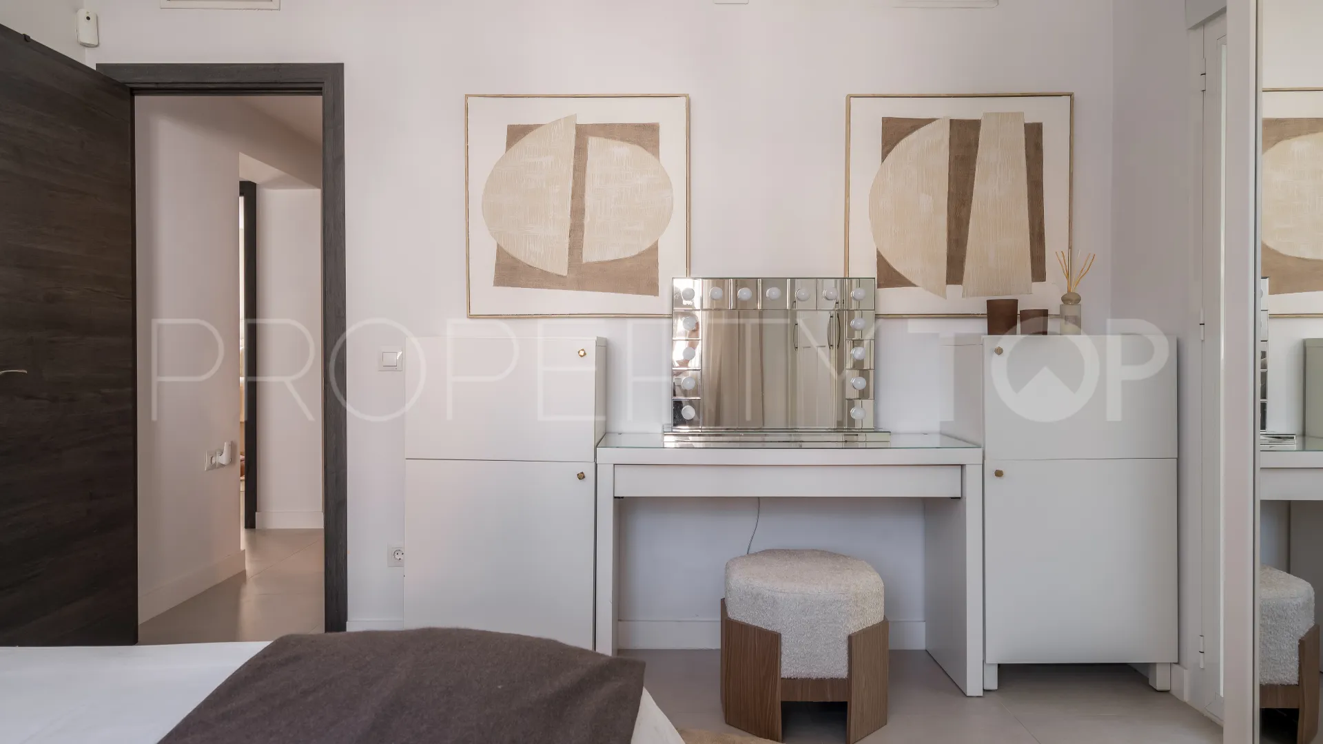 Nueva Andalucia, apartamento de 3 dormitorios en venta