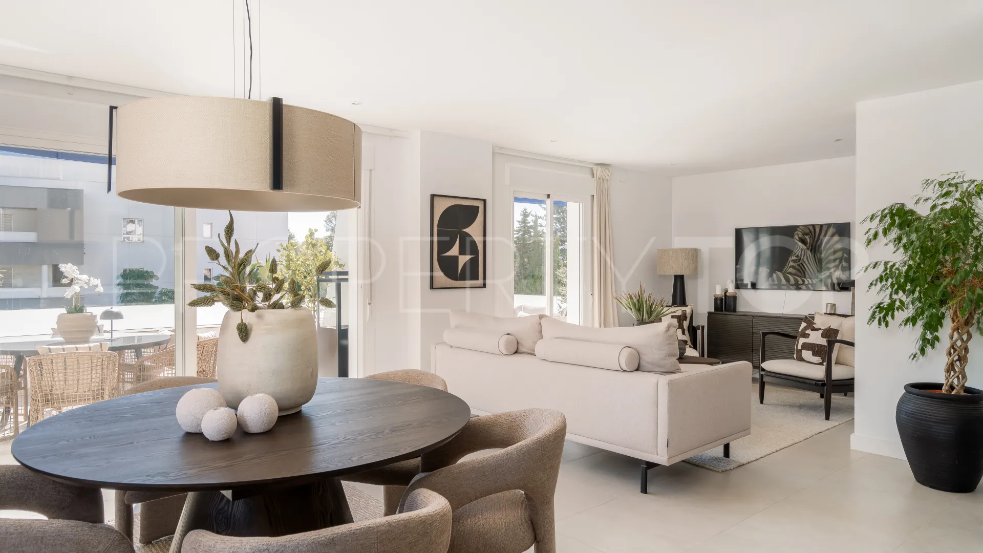 Nueva Andalucia, apartamento de 3 dormitorios en venta