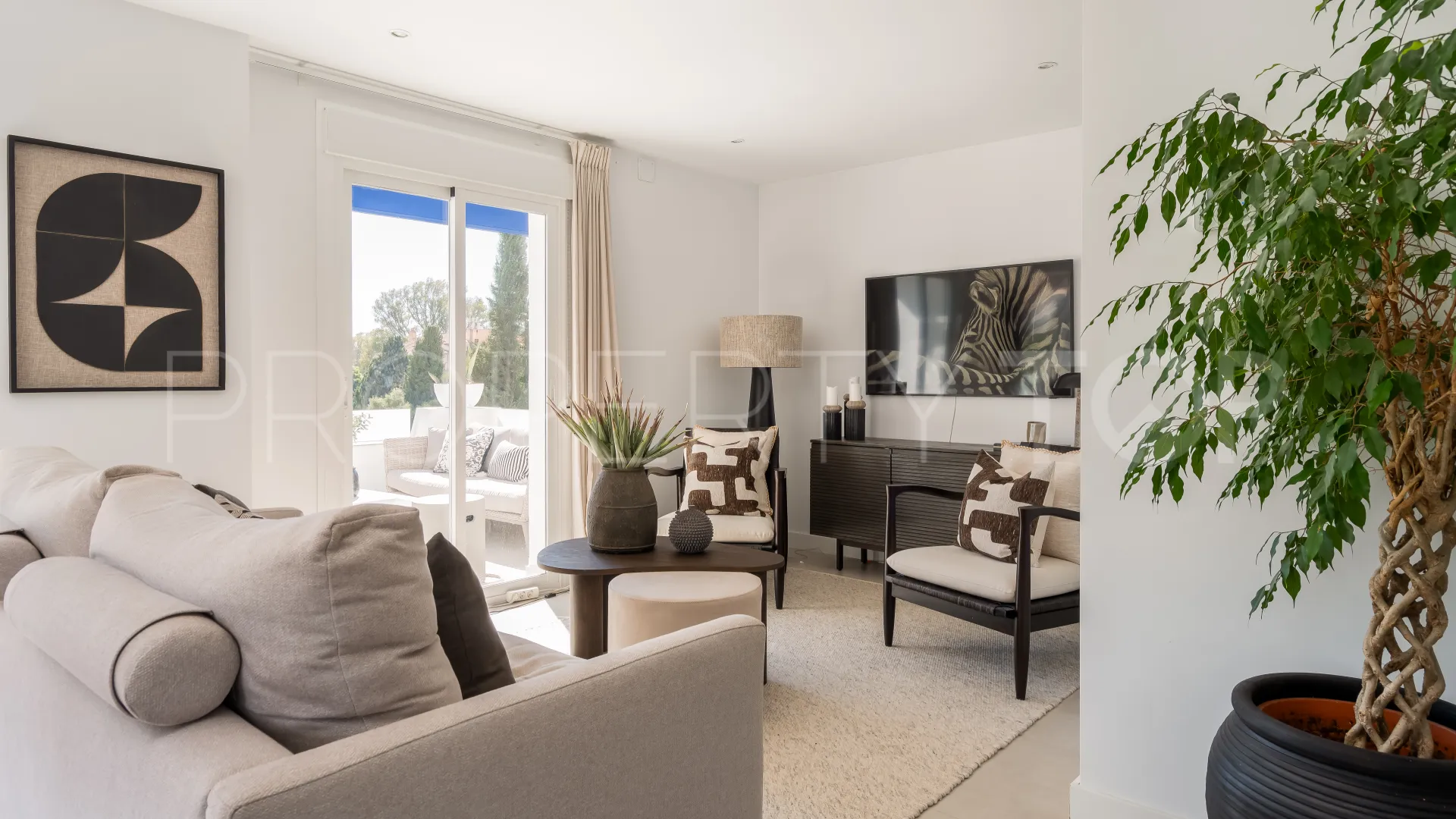 Nueva Andalucia, apartamento de 3 dormitorios en venta