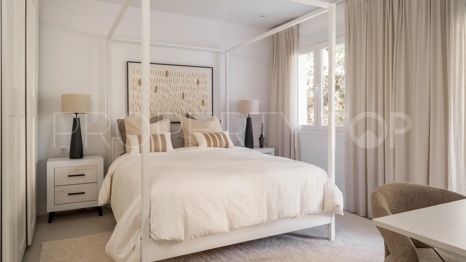 Nueva Andalucia, apartamento de 3 dormitorios en venta
