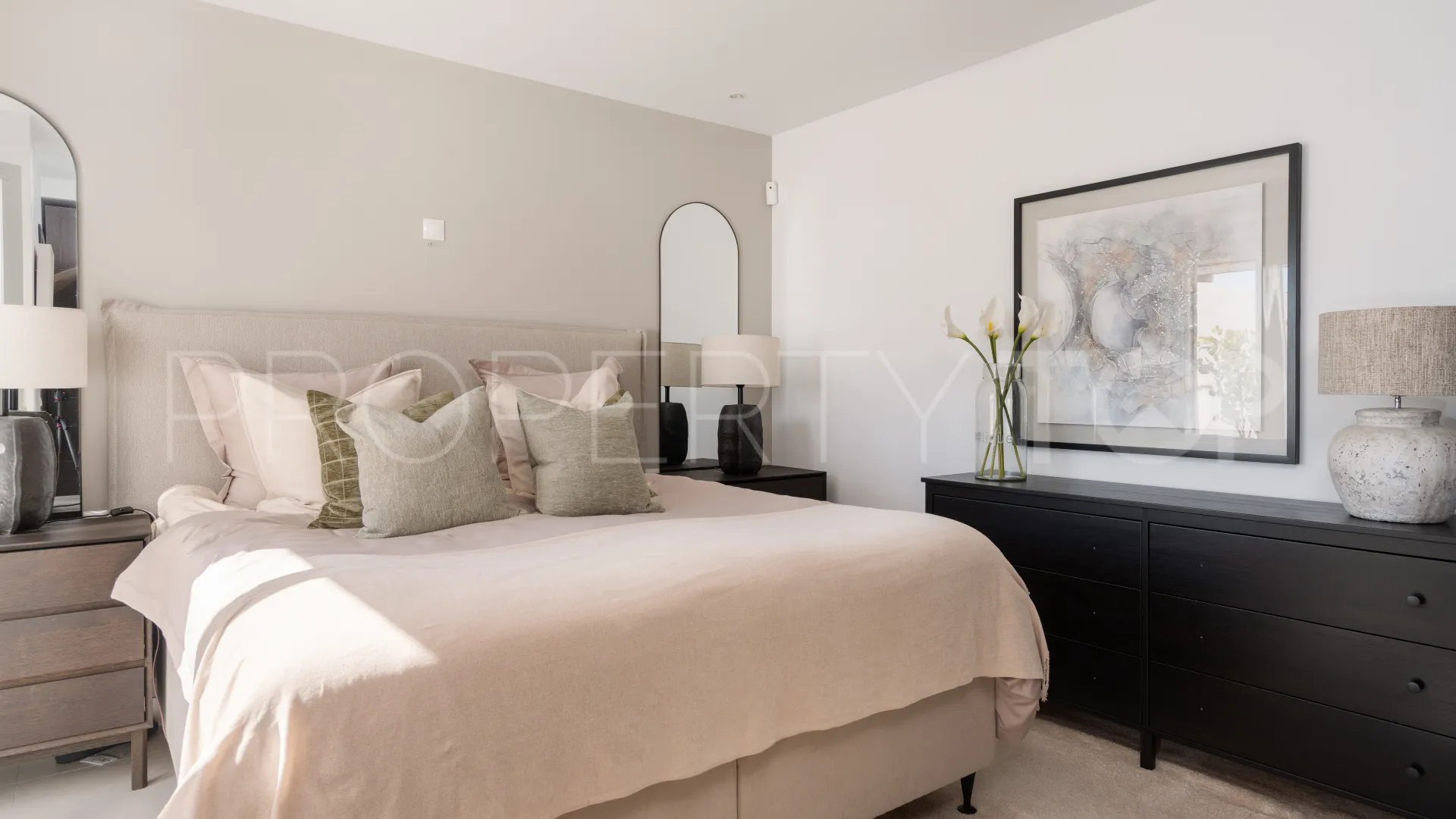 Nueva Andalucia, apartamento de 3 dormitorios en venta