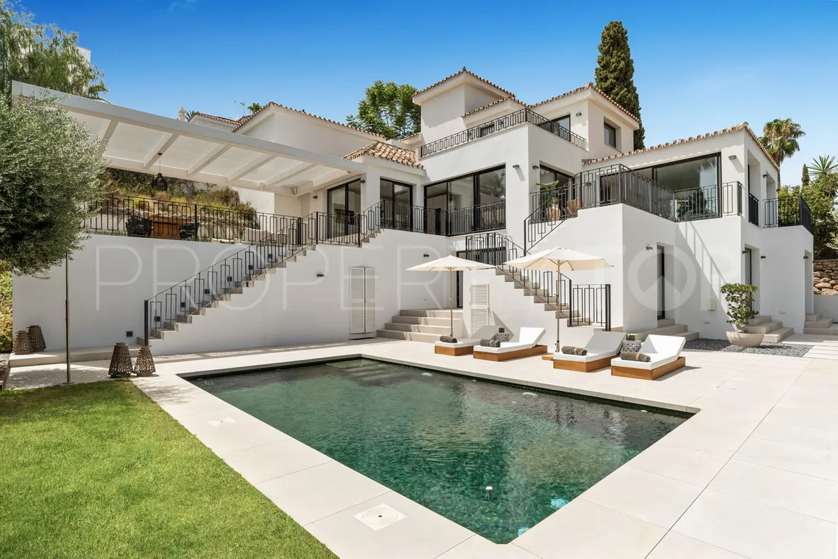 For sale villa in Los Naranjos Hill Club with 4 bedrooms