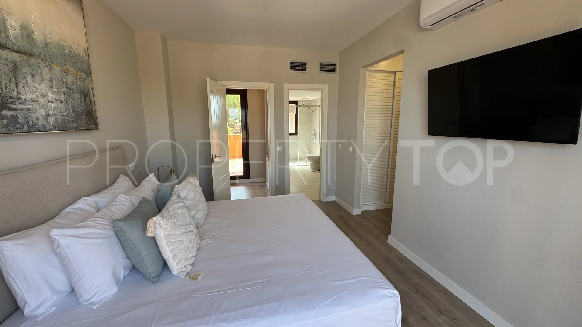 El Paraiso, atico duplex de 3 dormitorios en venta