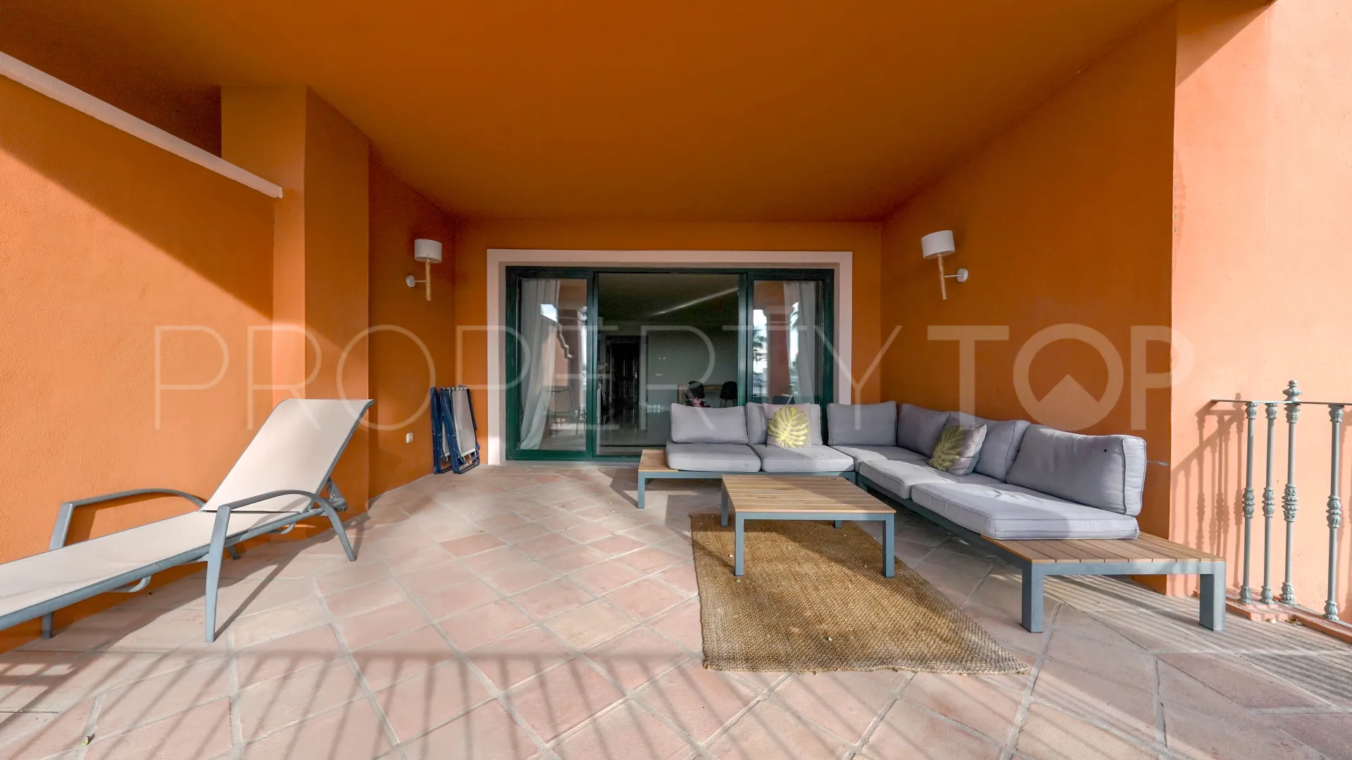 Apartment for sale in Monte Halcones with 2 bedrooms