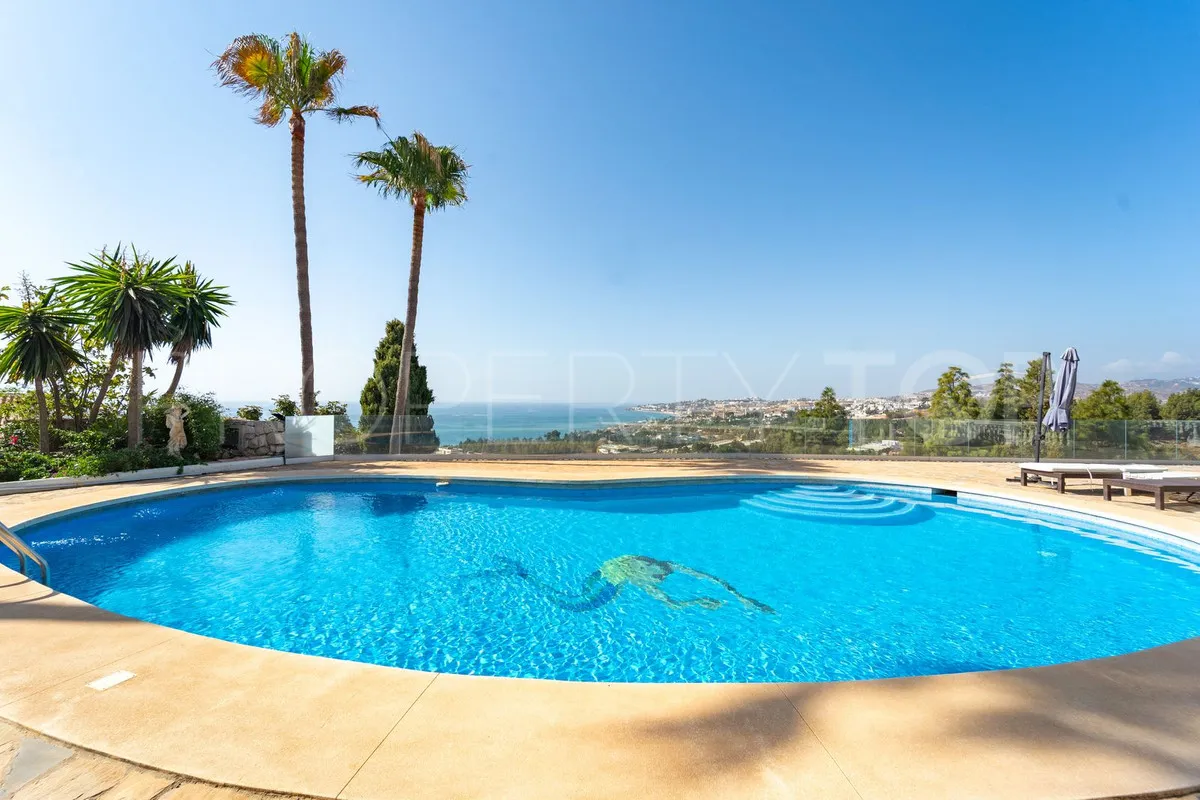 5 bedrooms villa for sale in Mijas Costa