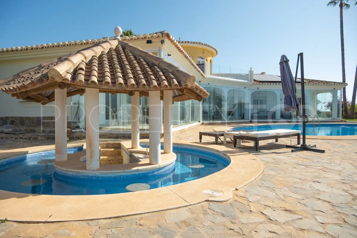 5 bedrooms villa for sale in Mijas Costa