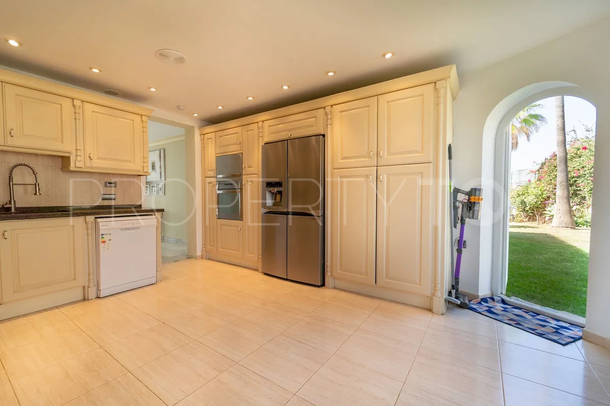 5 bedrooms villa for sale in Mijas Costa