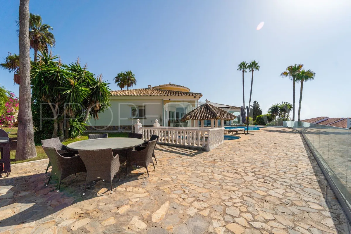 5 bedrooms villa for sale in Mijas Costa