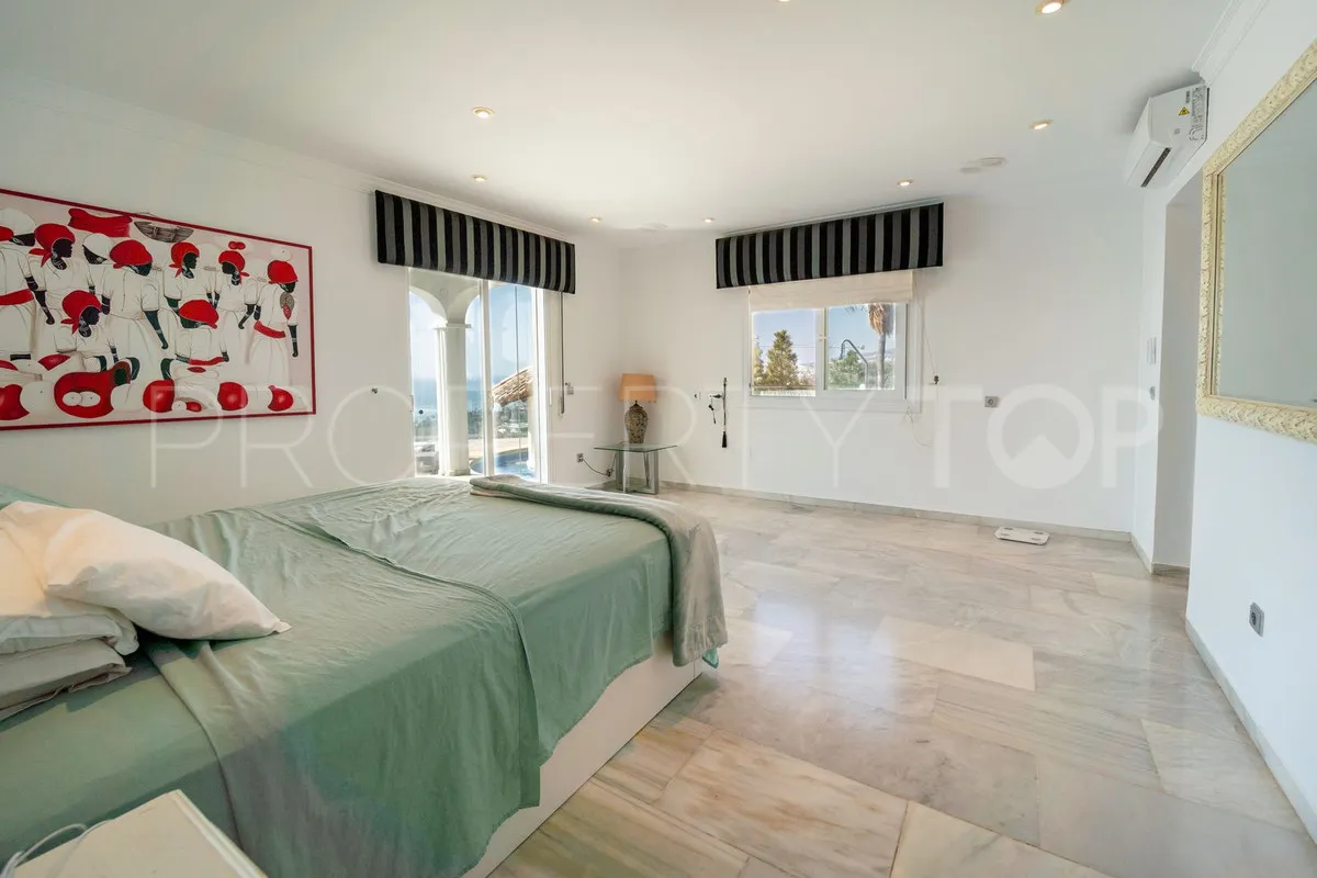 5 bedrooms villa for sale in Mijas Costa