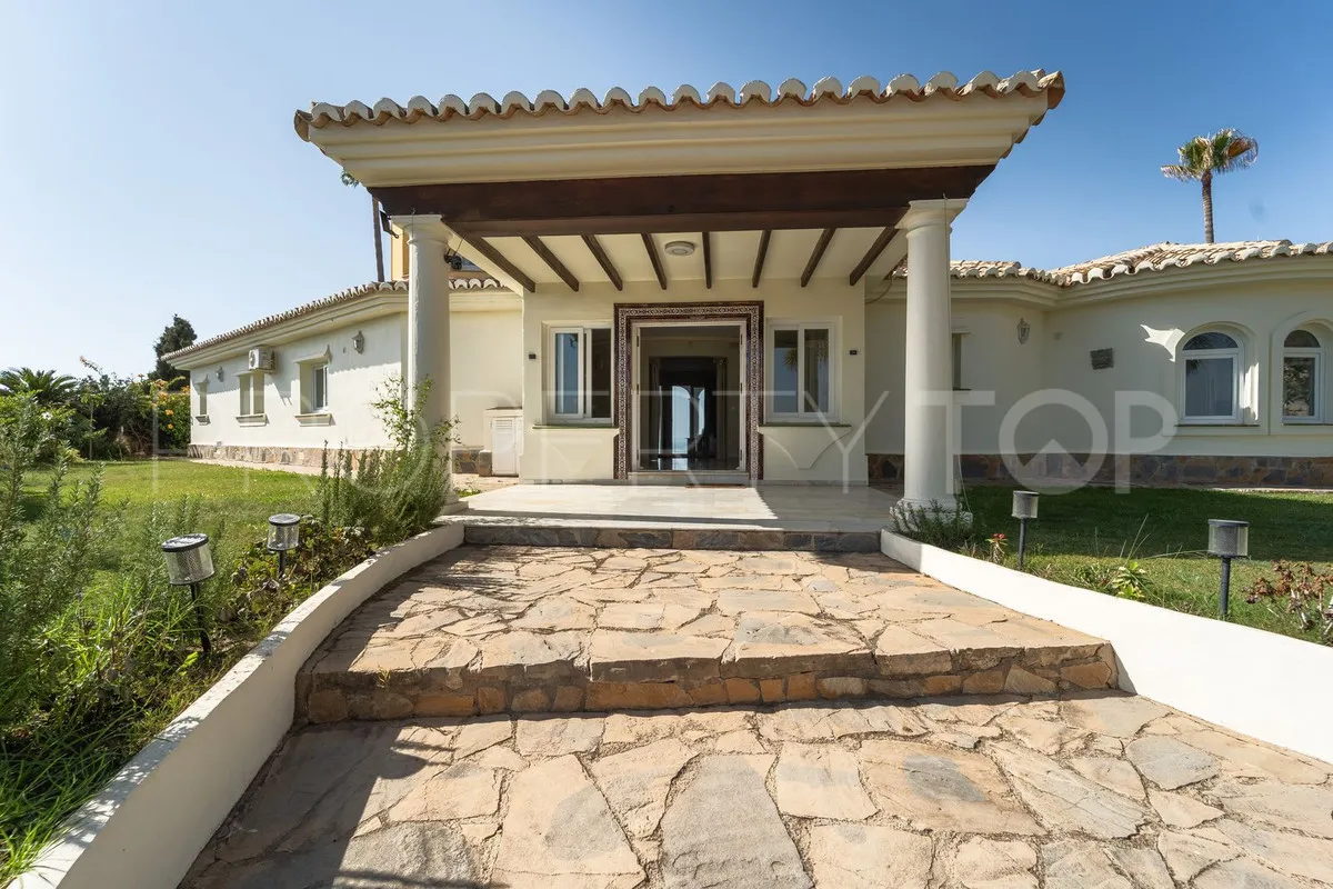 5 bedrooms villa for sale in Mijas Costa